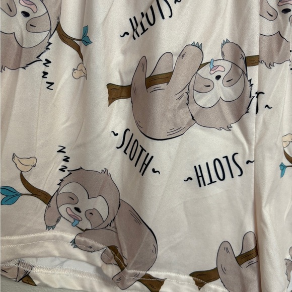 Sloth pajama set size extra large - Picture 6 of 10
